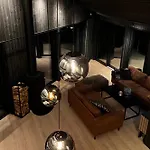 Trilodge Villa